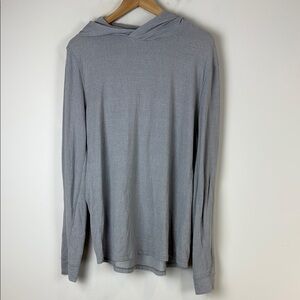Lululemon Athletica Gray Relaxed Fit Long Sleeve Shirt Size Medium